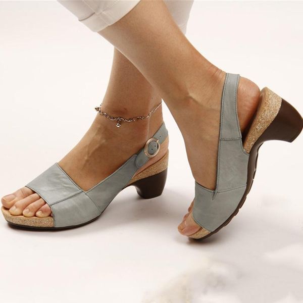 Flexi fit – „gesunder schritt: orthopädische sandalen für den perfekten halt“