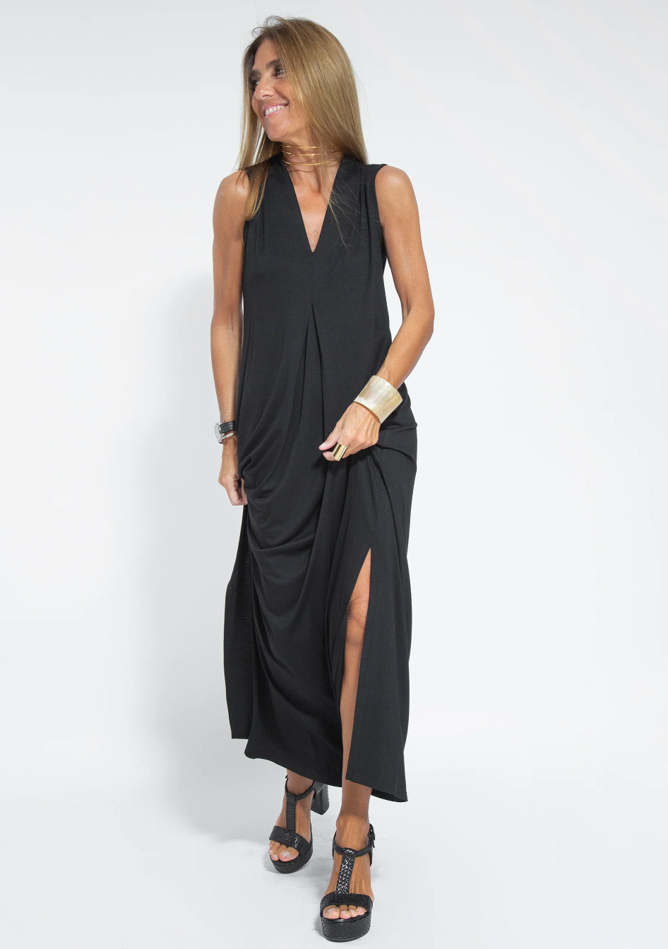 Ayania - set aus langem schlankmachenden kleid und weste