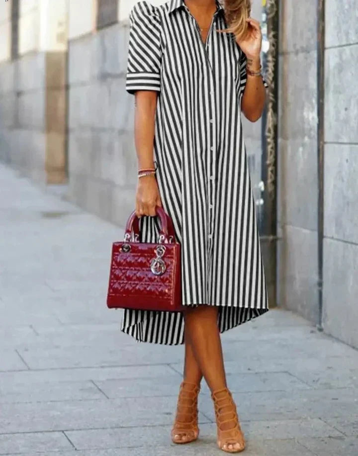 Clara - schwarz-weiß gestreiftes hemdkleid